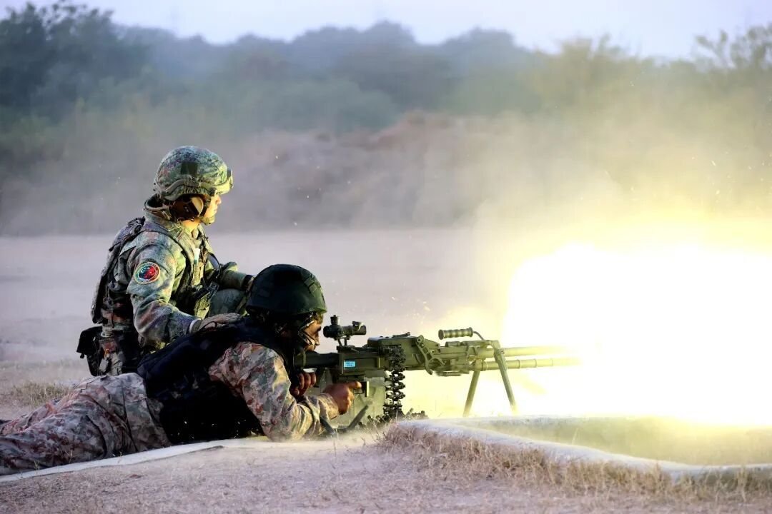 中巴“勇士-9”反恐联合演习开展多课目混编联训 