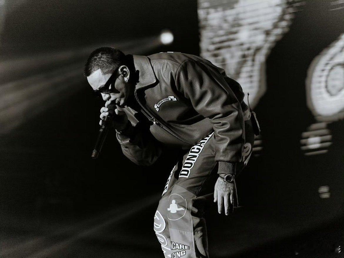 女娲你出来解释！为什么小米素颜都这么美，小脸五官还这么绝 