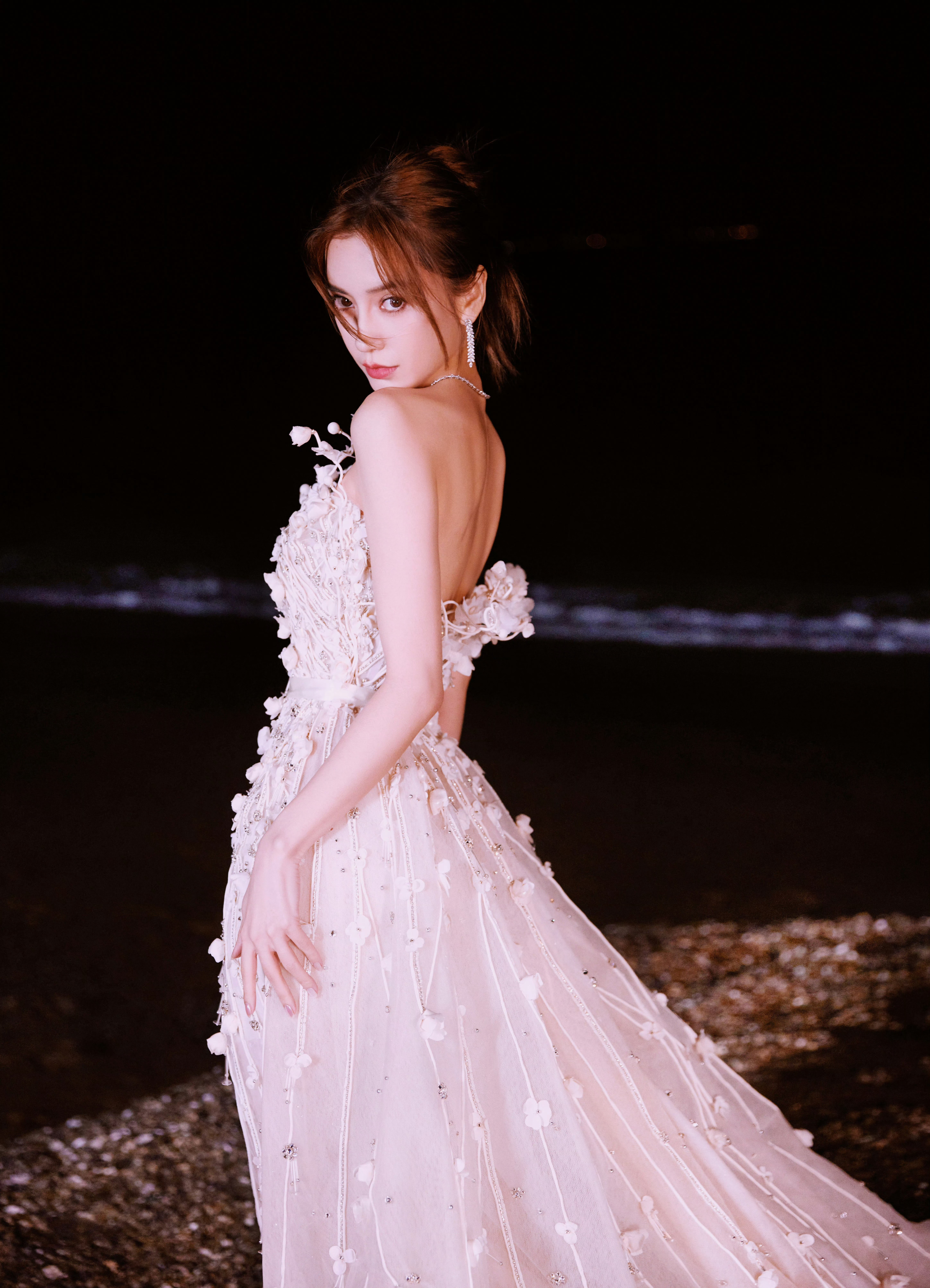 angelababy 杨颖 光影定格，红毯女王Angelababy的多面魅力将将