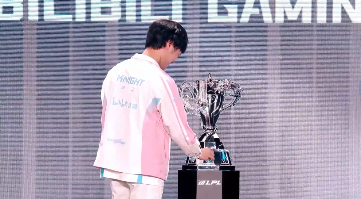2026LPL第二赛段淘汰赛 WE 2:3 BLG蝴蝶飞不过沧海，没有谁忍心责怪