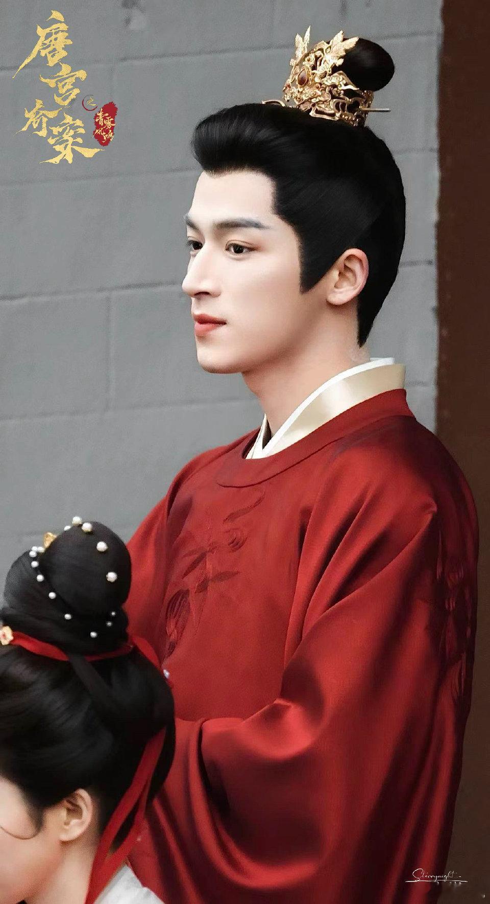 看完一众repo直接被《唐宫奇案》的剧情拿捏，节奏快不拖沓，加上女性向的案子设计