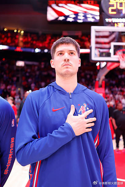 火箭今天将终结老鹰的11连胜，同时谢泼德本赛季首发的比赛战绩提升到9胜2负老鹰v