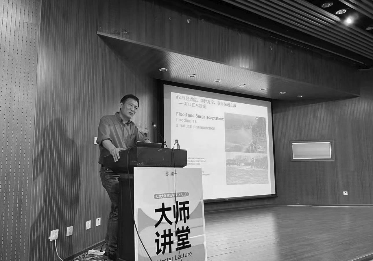 北大发博悼念俞孔坚教授看到北大的悼文，更动容于俞教授“在热爱的地球上安息”的终章