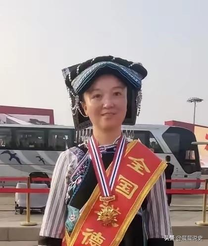 贵阳女医生为爱扎根山村，丈夫调回市区后，她的选择让人破防
 
贵州80后姑娘钟晶
