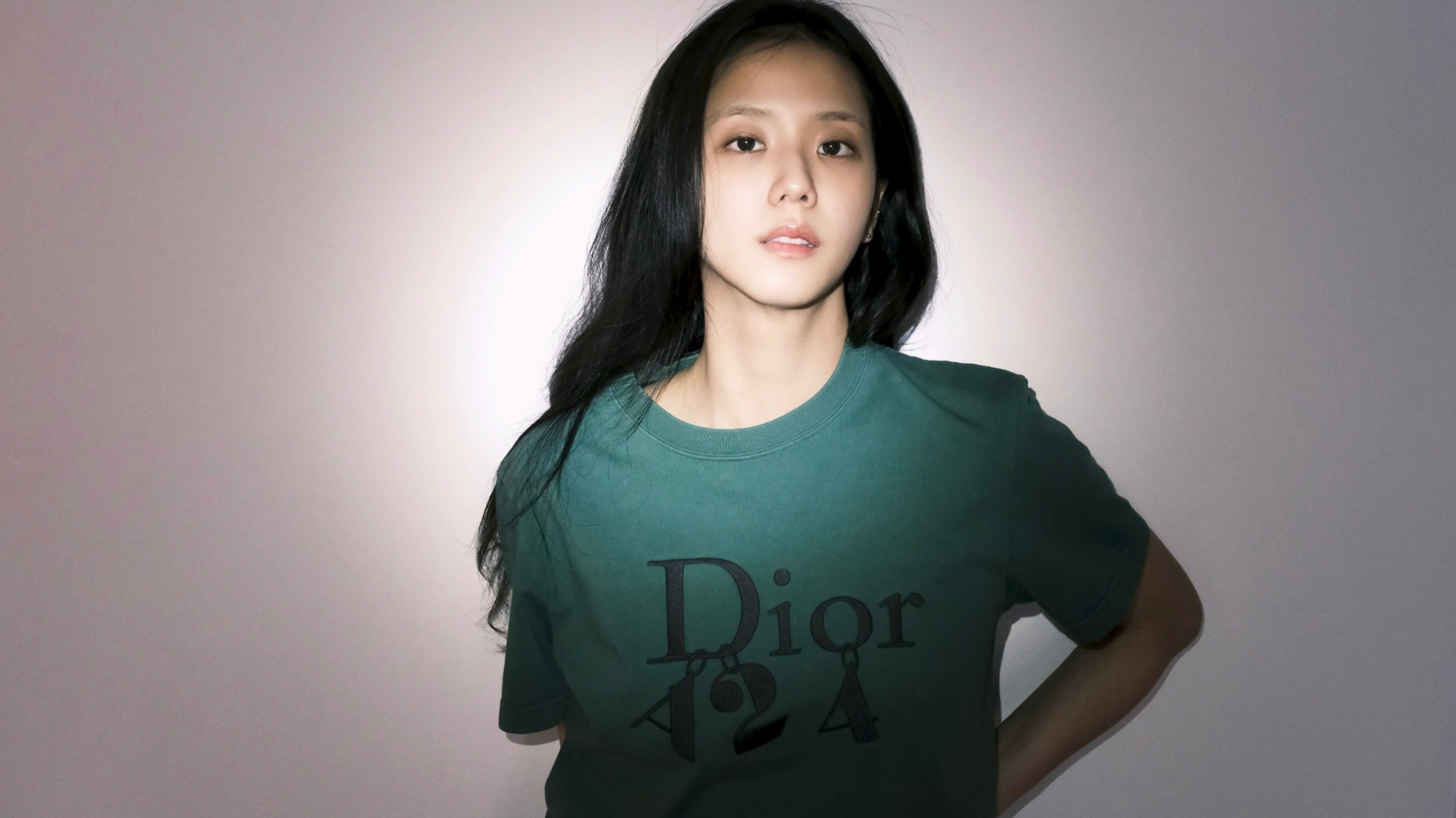 JISOO：Fashion. Film. Storytelling. Dior 