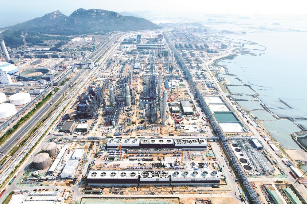 中沙古雷乙烯项目在福建古雷顺利完成中间交接新华社福州6月18日电（记者吴剑锋）1