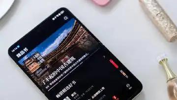 2025年12月9日，华为阅读联合多家媒体发布《2025年度先锋榜》，依托超3.