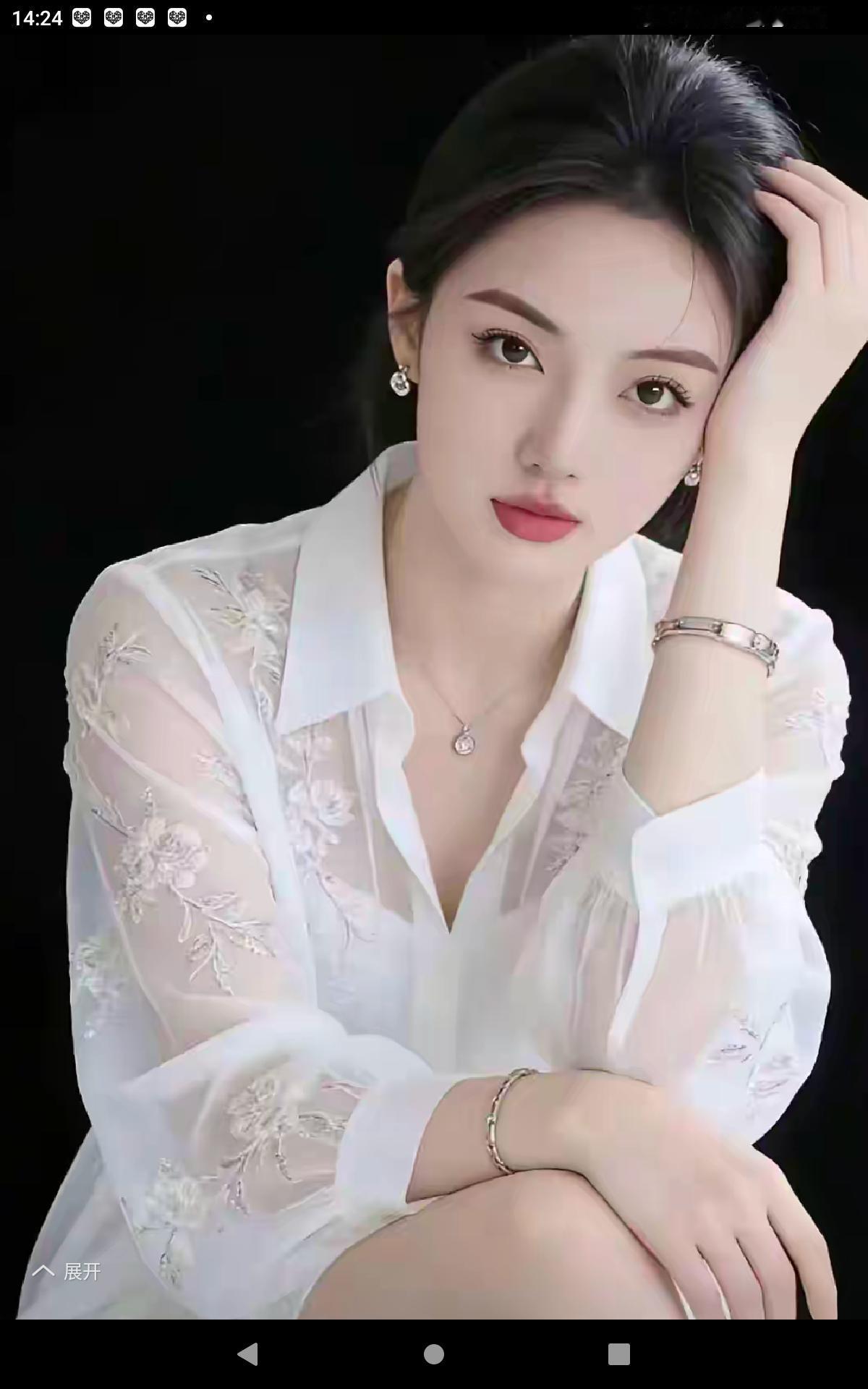 就这样的女人就是我心中最美的最有味道的女人！！