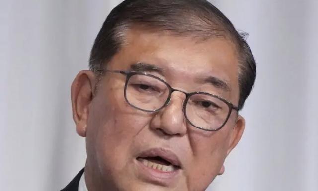 石破茂的批评戳中要害。对12月8日，中国军机“雷达照射”日本战机一事，石破茂站出