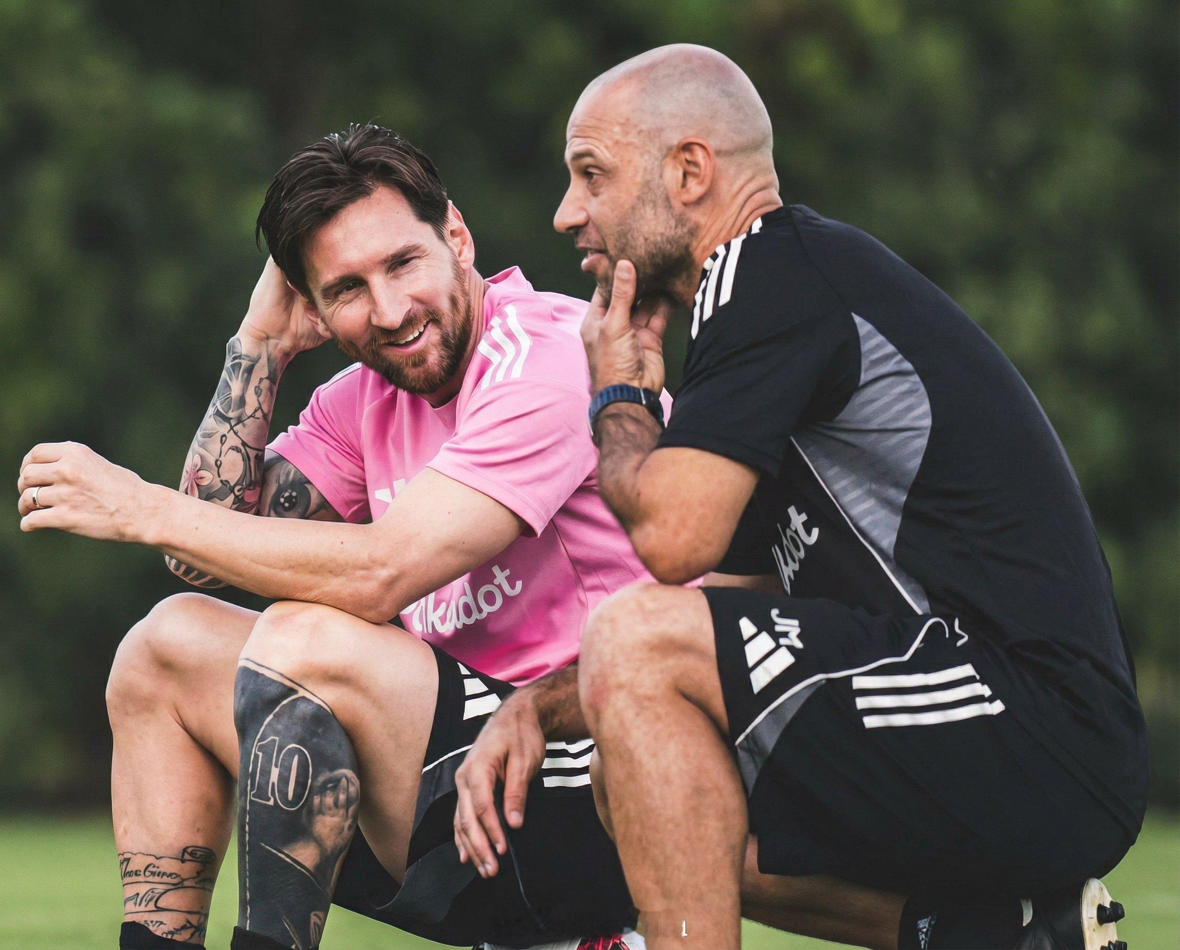 哈维尔·马斯切拉诺与迈阿密国际友好分手。他因个人原因已辞去迈阿密国际主帅一职。阿