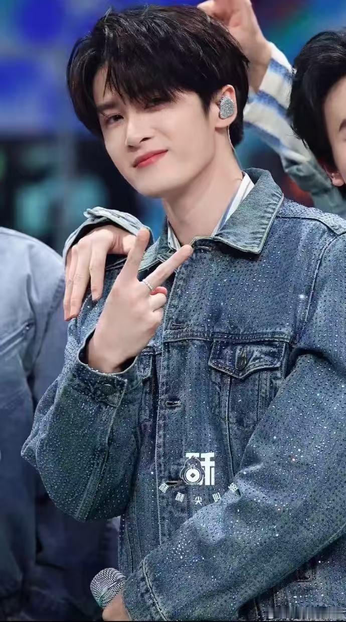 谁懂檀健次朝我奔来的含金量 北京台春晚 檀健次朝我奔来的含金量谁懂啊！《Proo