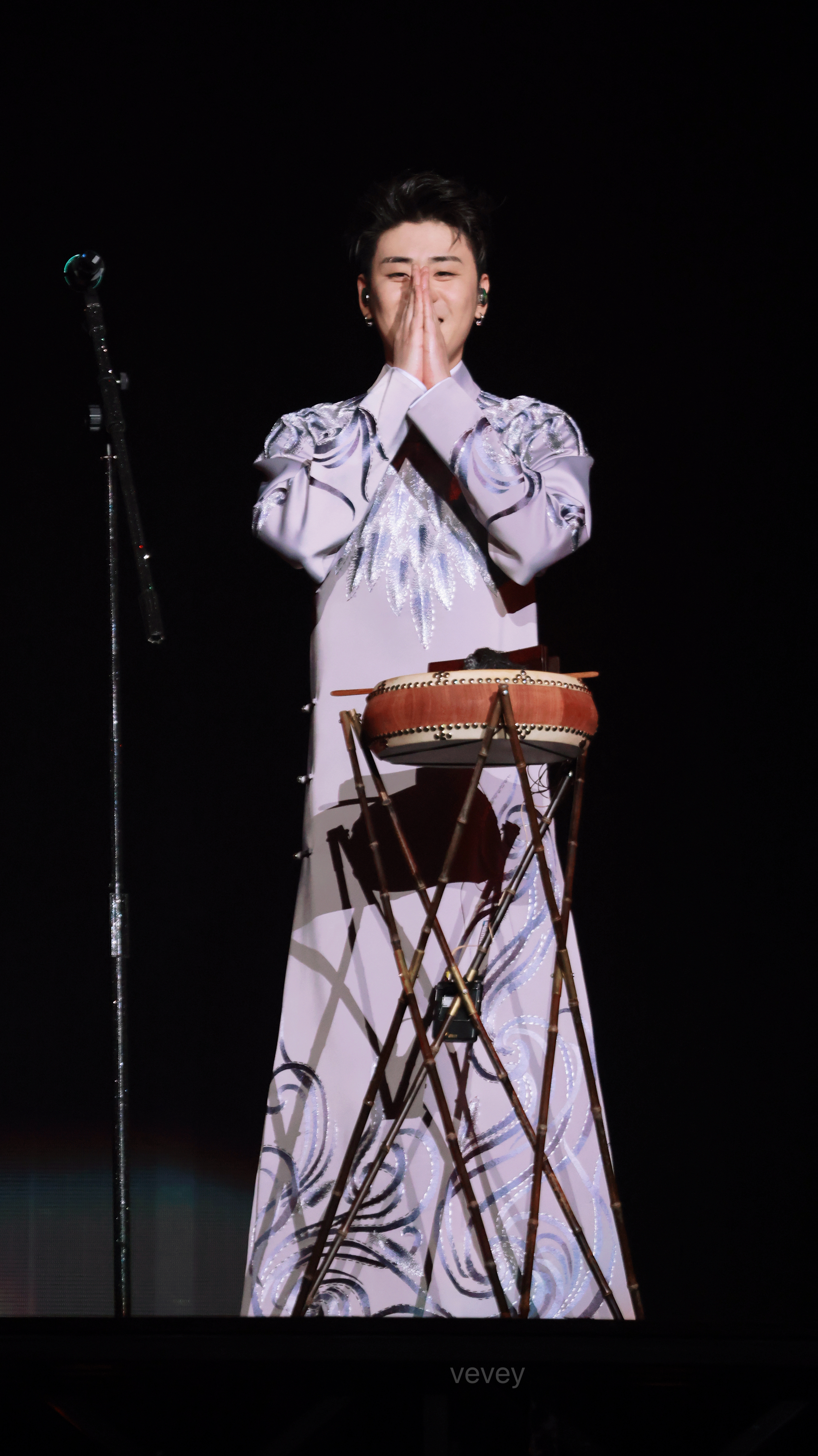 张云雷歌者启程巡回演唱会张云雷紫钗缘2026 成长不是一蹴而就的飞跃，而是一步一