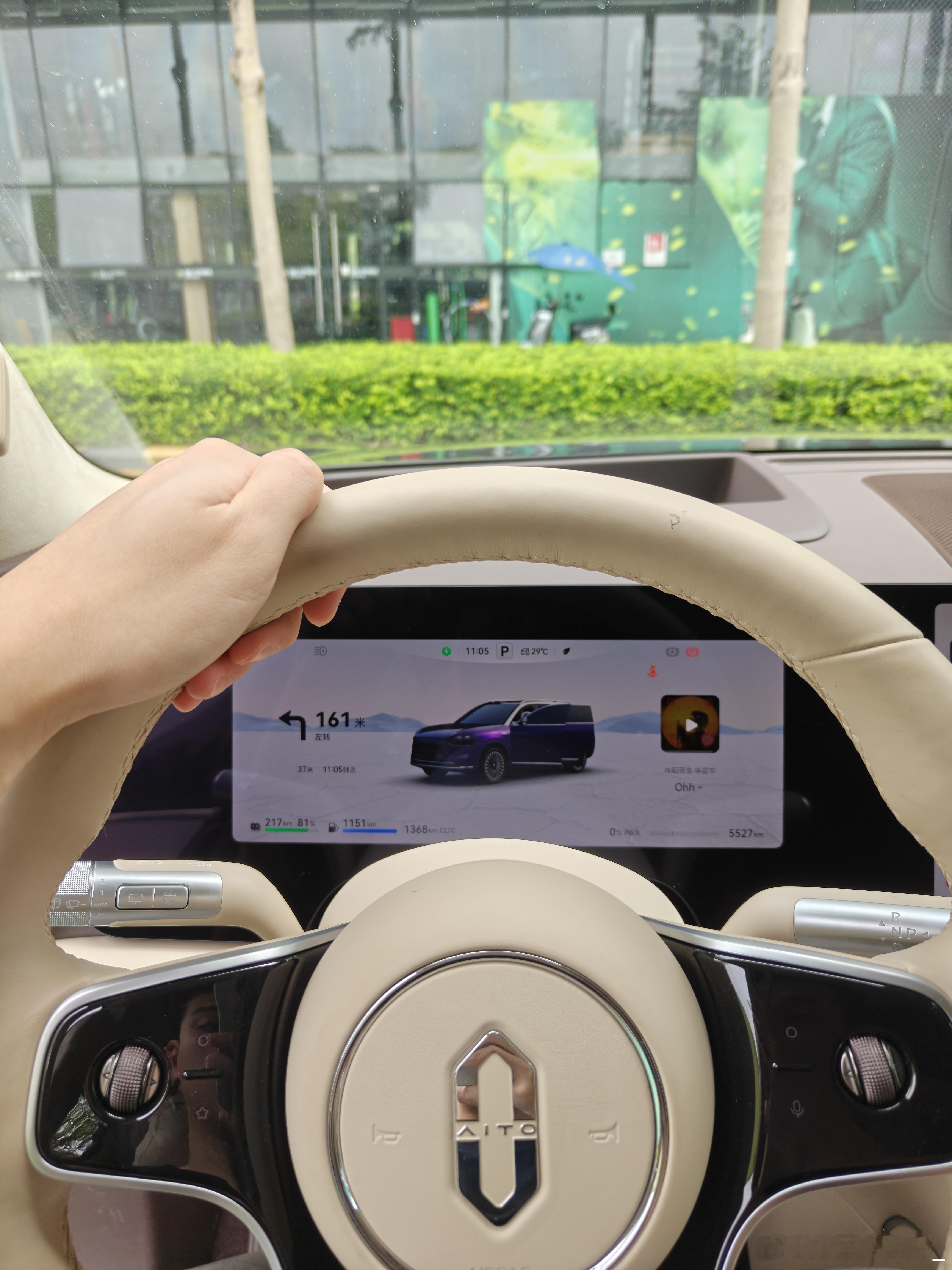 520 开开 M9，在新 M9 换代前夕，跟大家回顾一下，问界 M9 是怎么成为