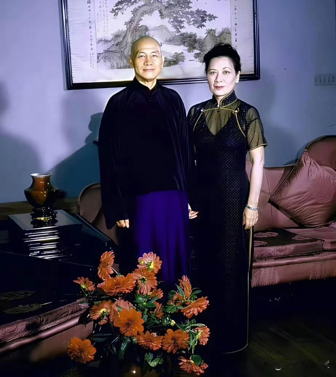 这是蒋介石与宋美龄晚年生活的几张照片 
