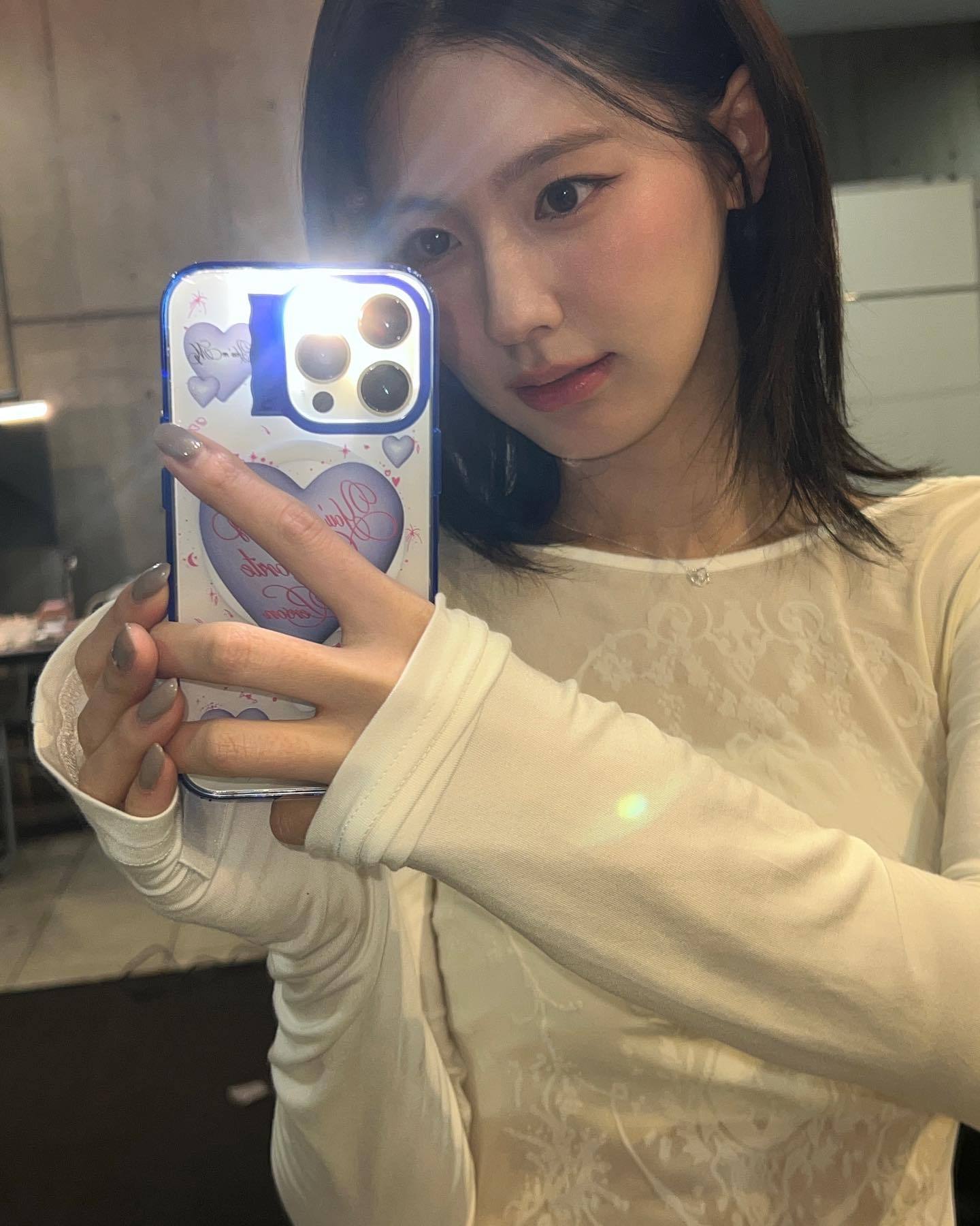 赵美延 ins更新🤍 ​​​