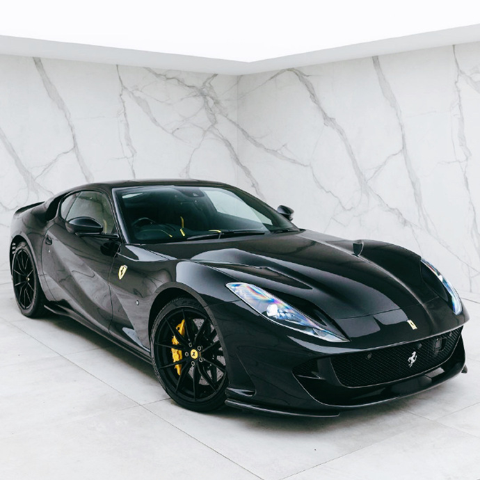 Ferrari 812 Superfast 。 ​​​