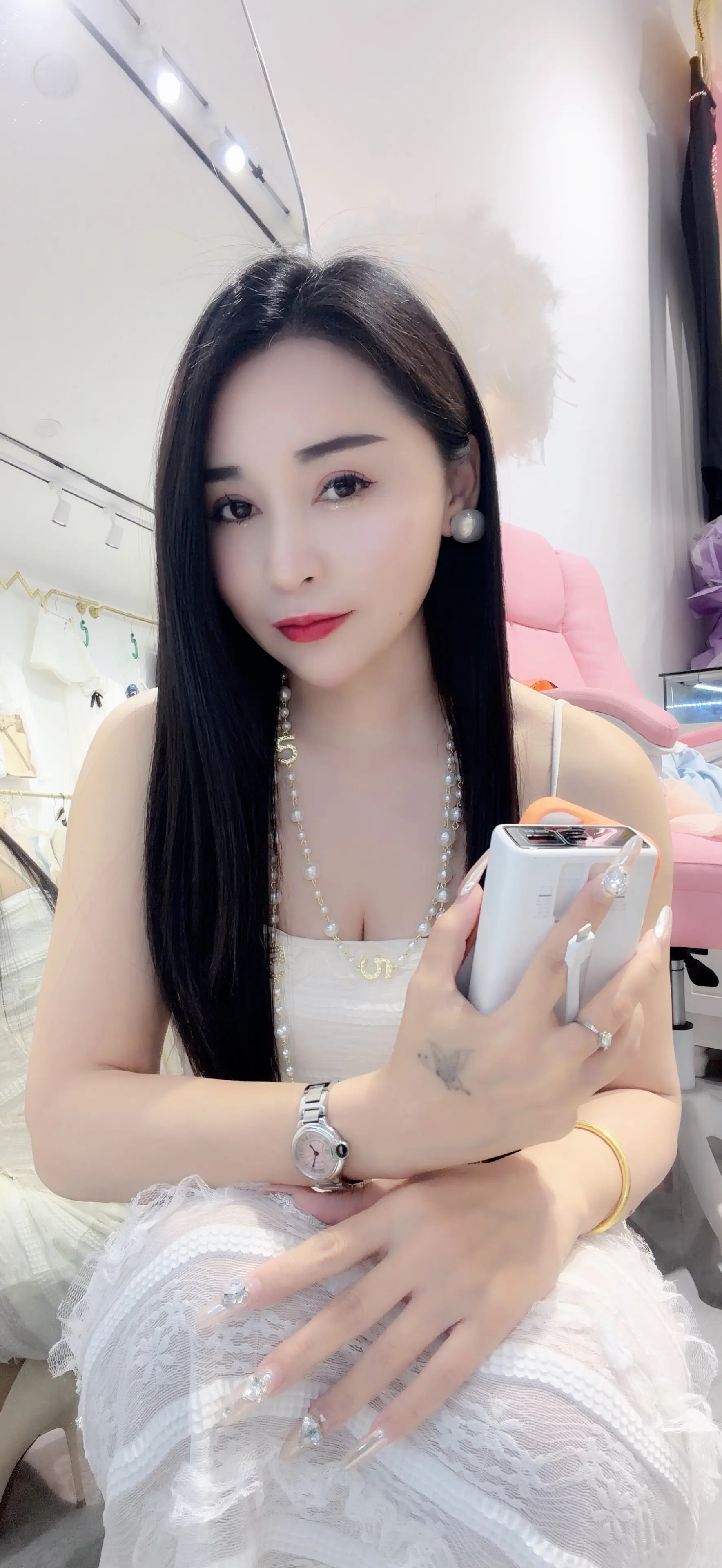 其实我早就知道，当你回复我的信息越来越慢，分享的事情越来越少的时候，我...