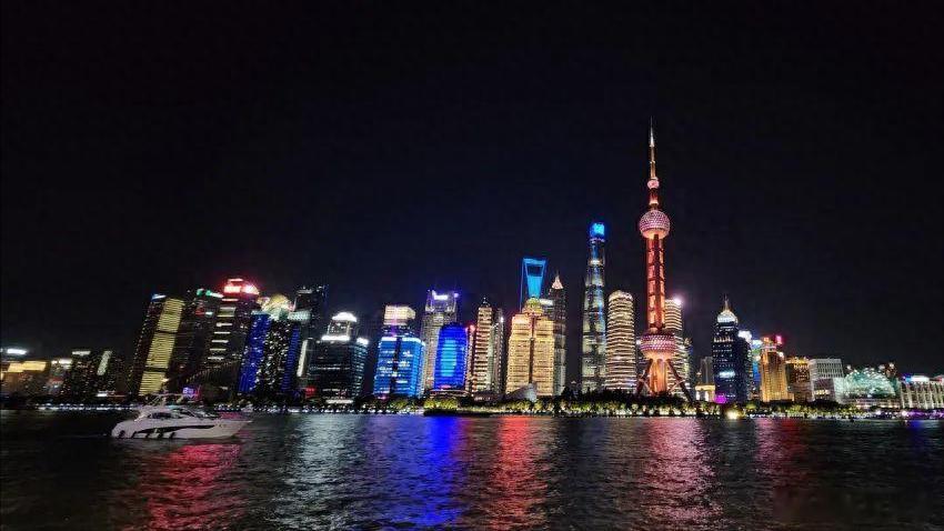 【世界500强排队参加进博会，孙玉良：离开中国市场等于离开未来】在上海，十一月的