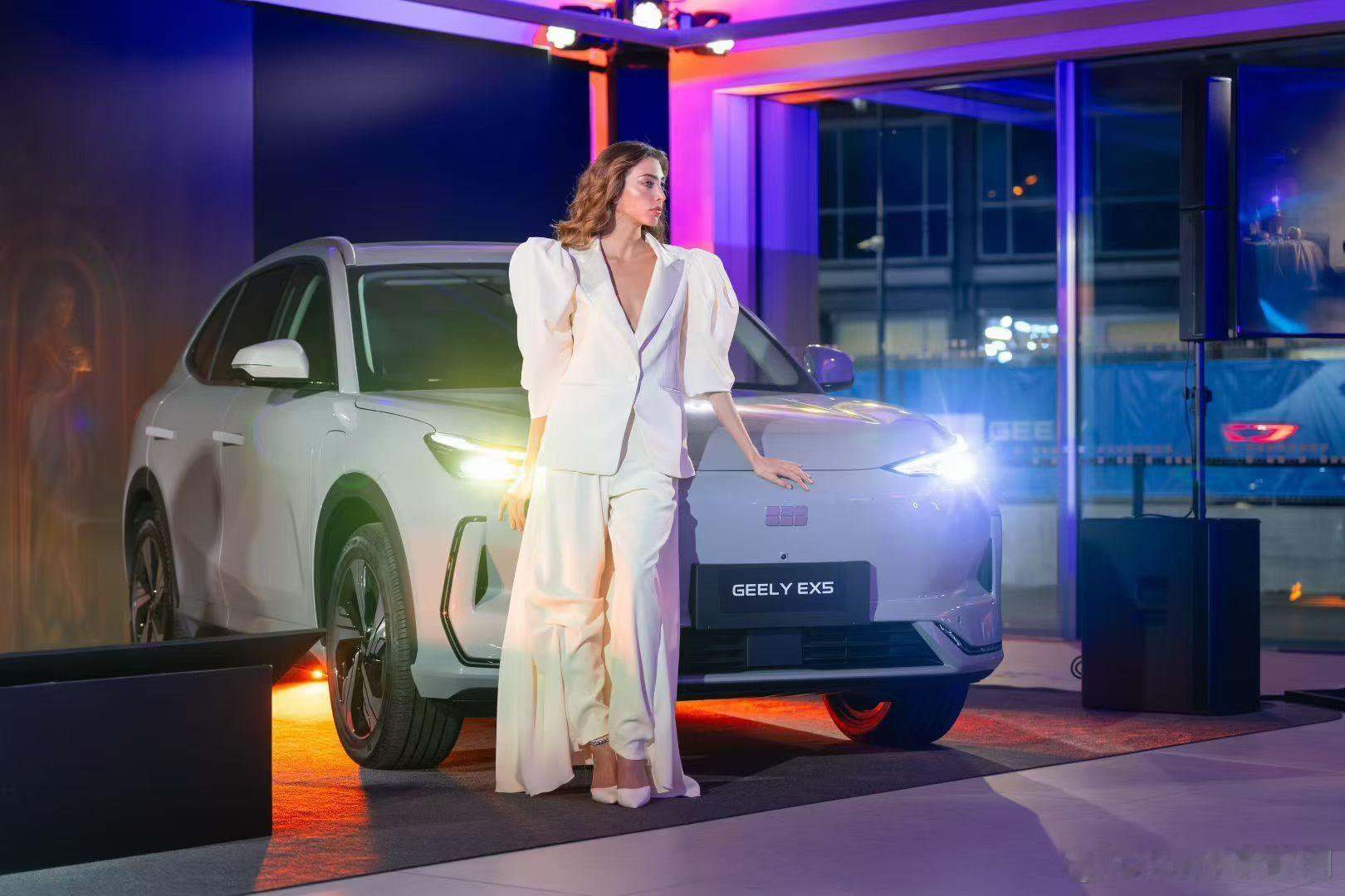 吉利汽车罗马旗舰展厅盛大开业！在永恒之城续写科技文艺复兴新篇吉利汽车意大利科技文