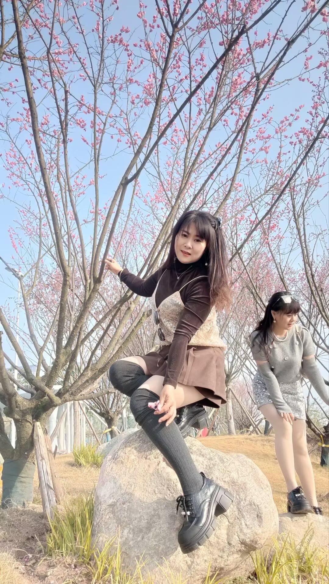 我招谁惹谁啦 受伤的总是我……