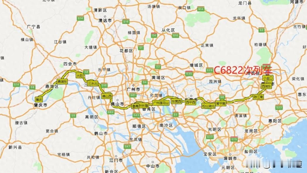 C6822次列车小金口至肇庆动车
列车06:25从小金口站始发，09:18到达终