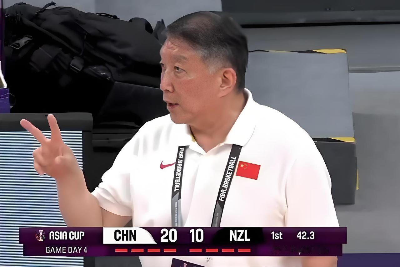 直通半决赛！中国女篮大胜新西兰34分，宫鲁鸣开始狠抓细节，为后续比赛做准备。

