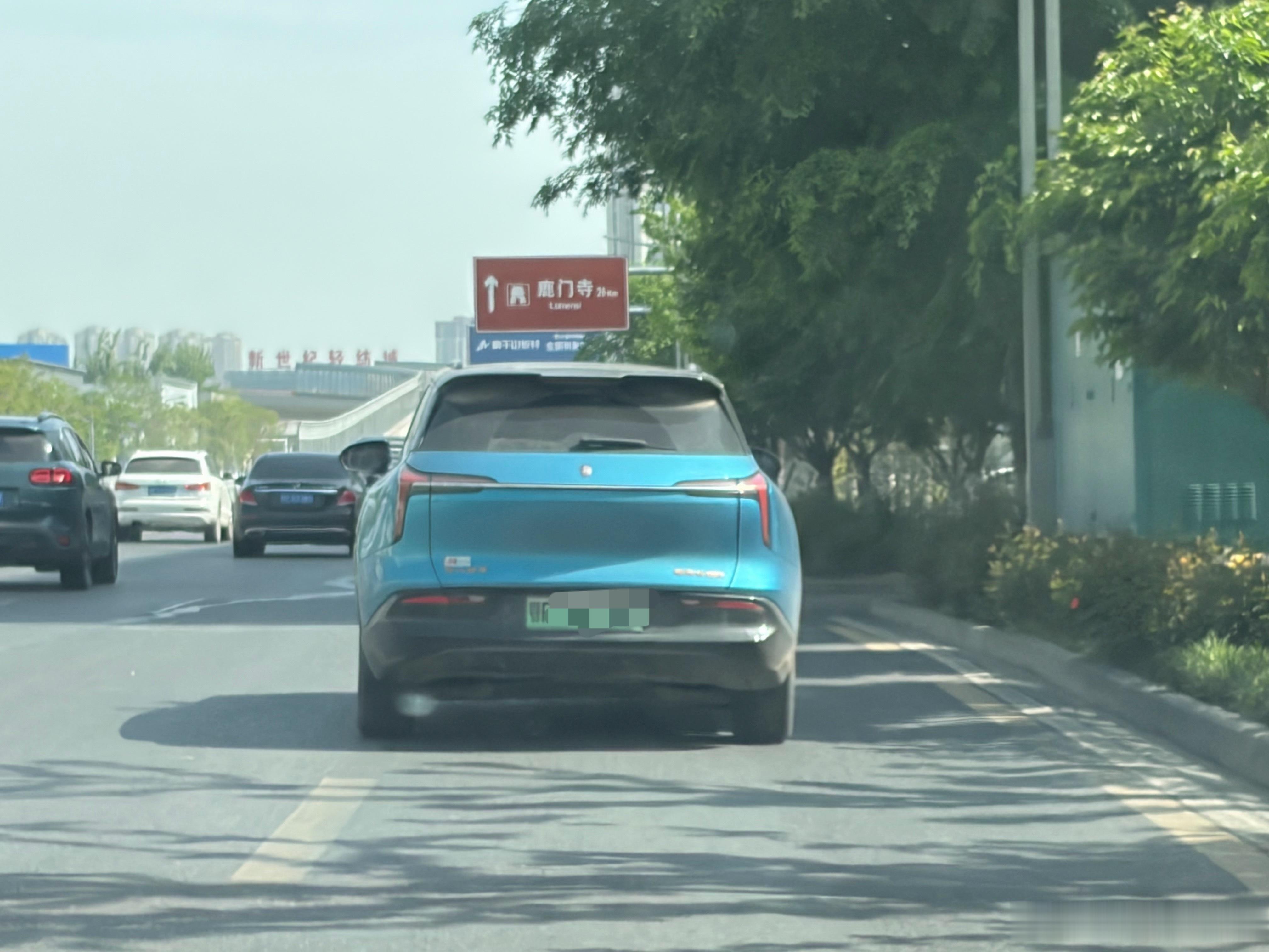 车主还是有实力的恒大汽车，一般人买不到 襄阳