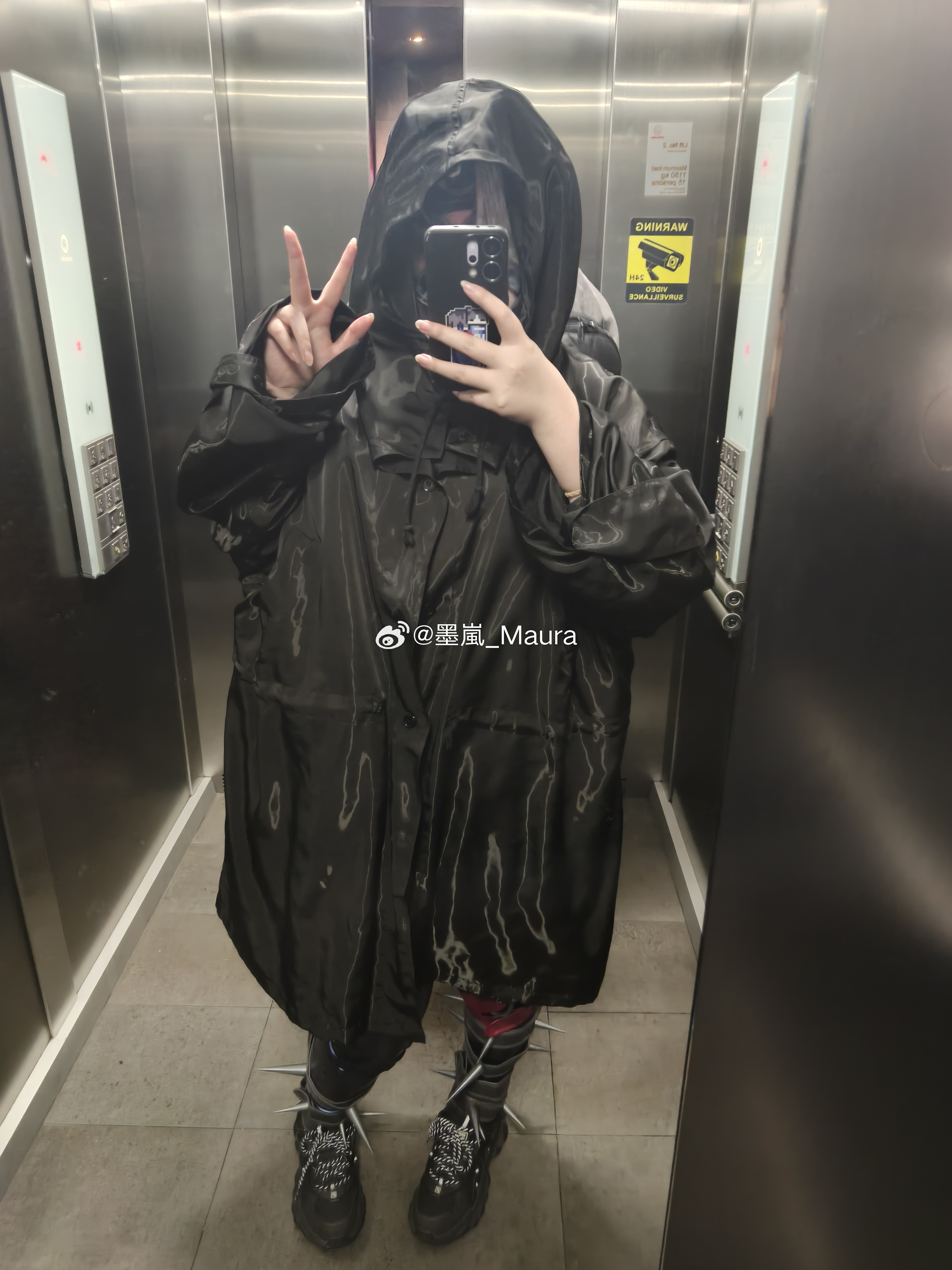 神秘捆绑亚比出门 