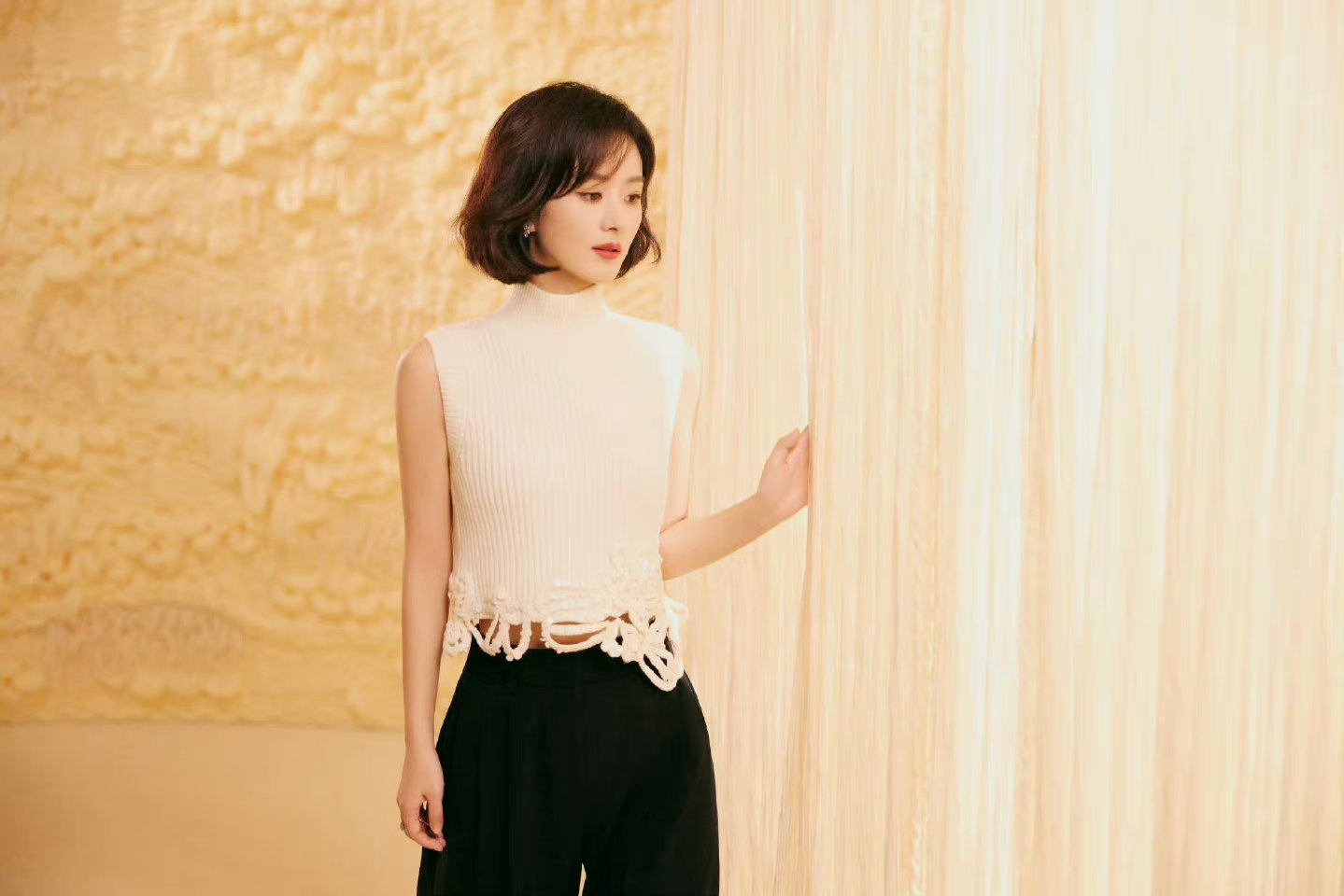 赵丽颖的短发真的好看吗？ ​​​