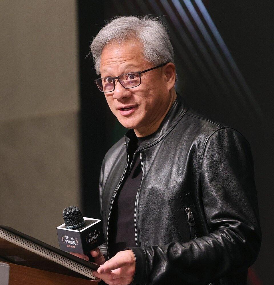 英伟达大力游说击败对华强硬派，国会未将芯片出口限制列入国防授权法案 
这标志着一