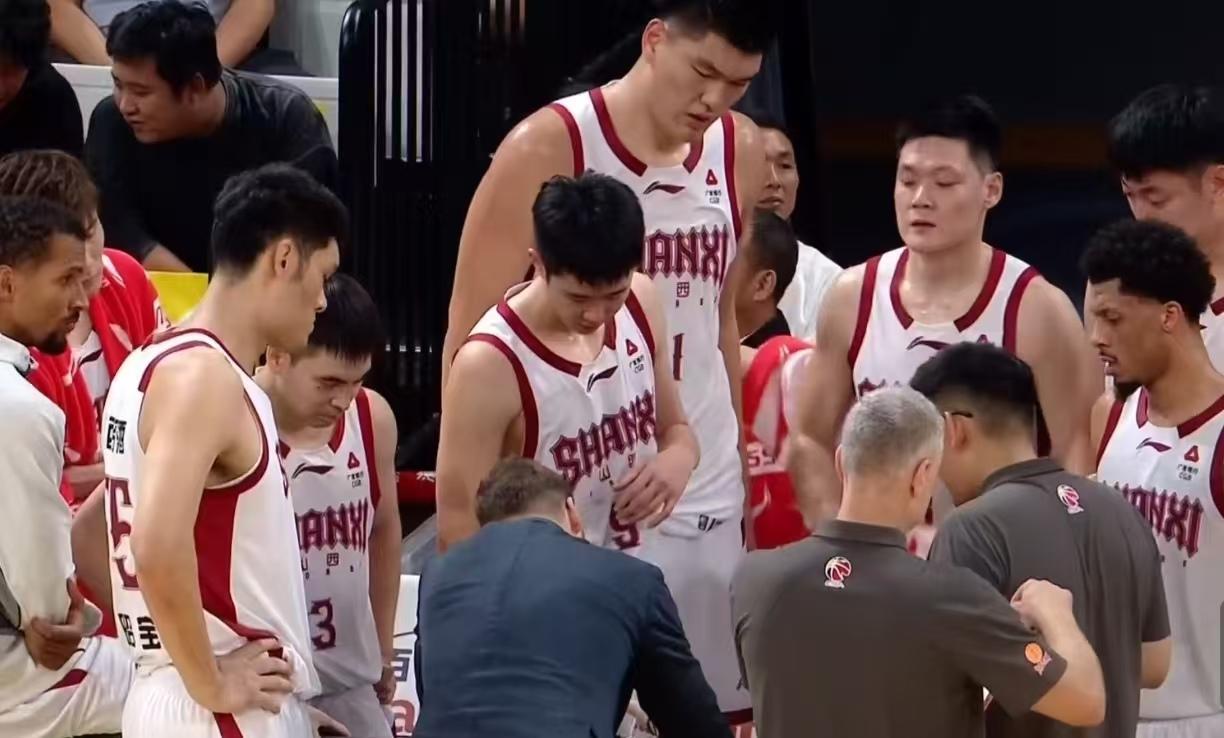 太丢人了！可以说山西男篮这一手好牌呀，主教练没用明白，你领先对手16分，最终让人