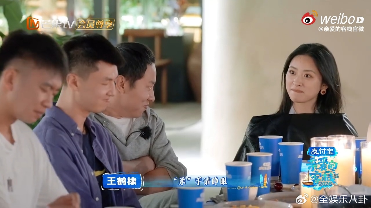 我以为我是来整顿职场的，结果发现我是来当小丑的。这波属实是“我以为我们一直有话说