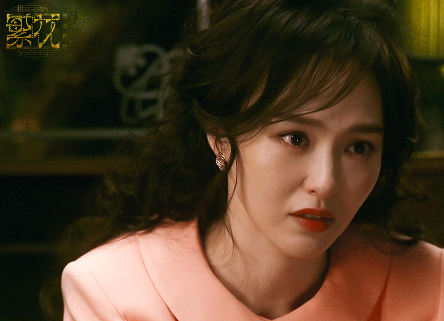 唐嫣获奖时曾感谢王家卫感谢了还被这样，心疼美女了[苦涩]闹这么大唐嫣方连个声明都