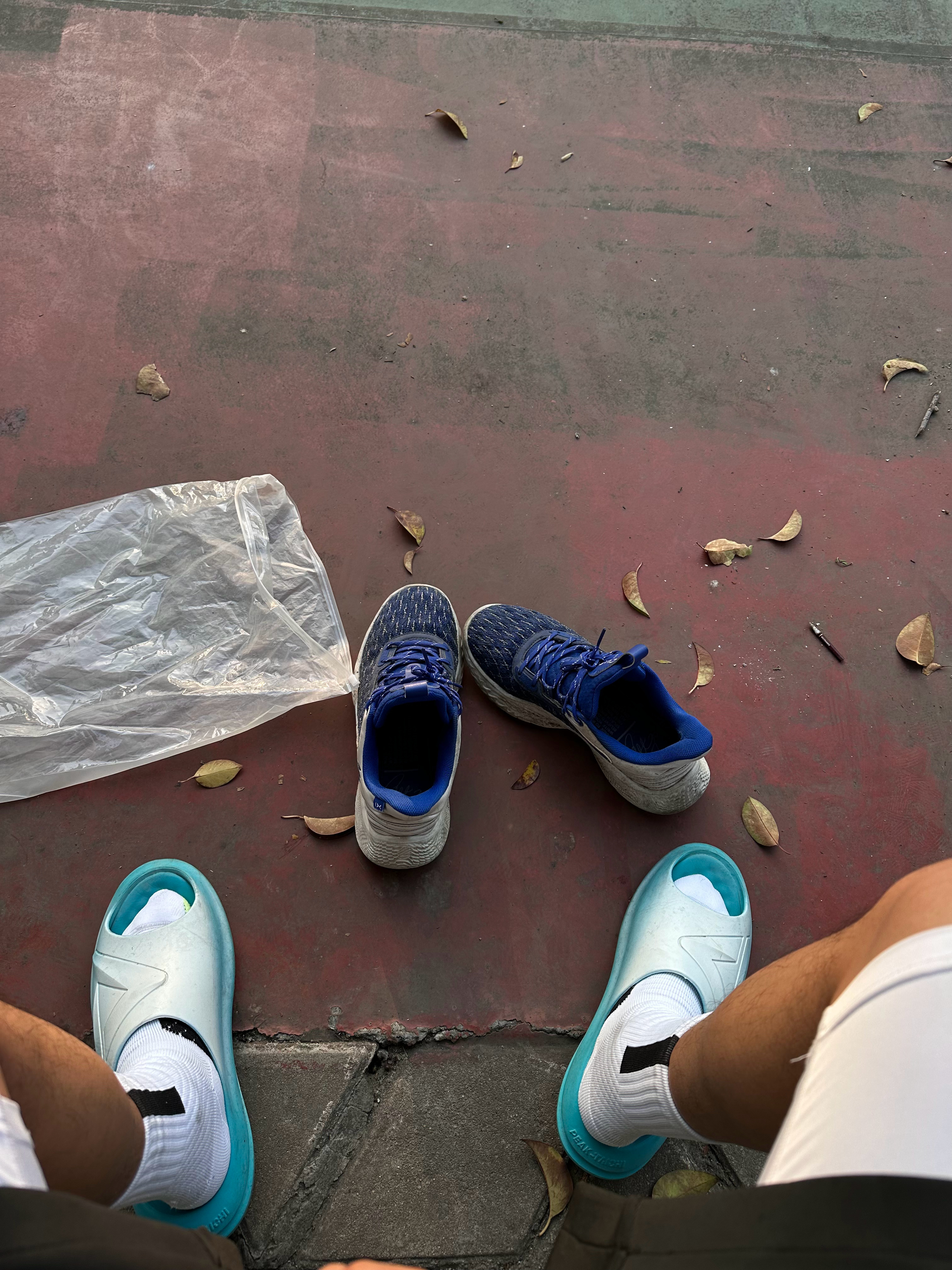 打会球还是很快乐 