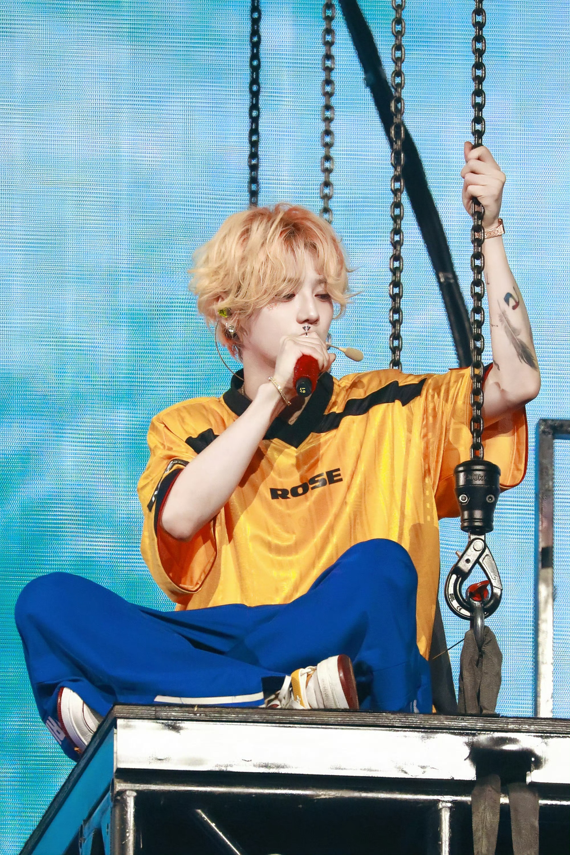 鹿晗好像不恐高了是的超勇敢的宝宝哥在四巡就克服了最害怕的东西越来越好