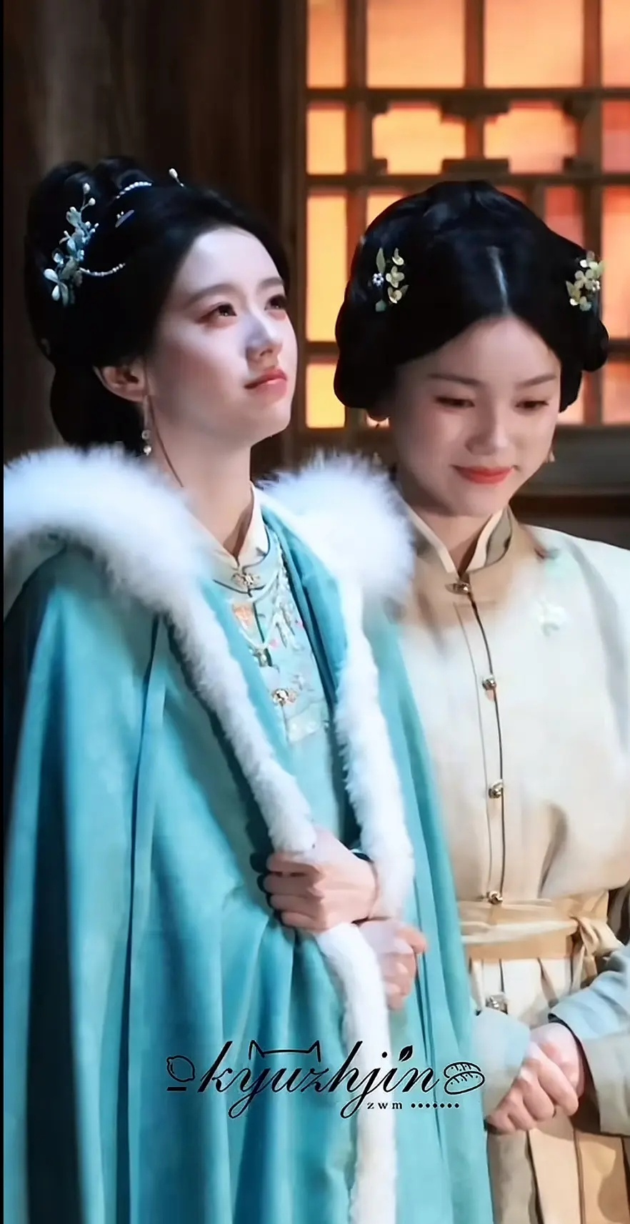 网友说这张脸如果有演技的话不敢想有多吸粉。 