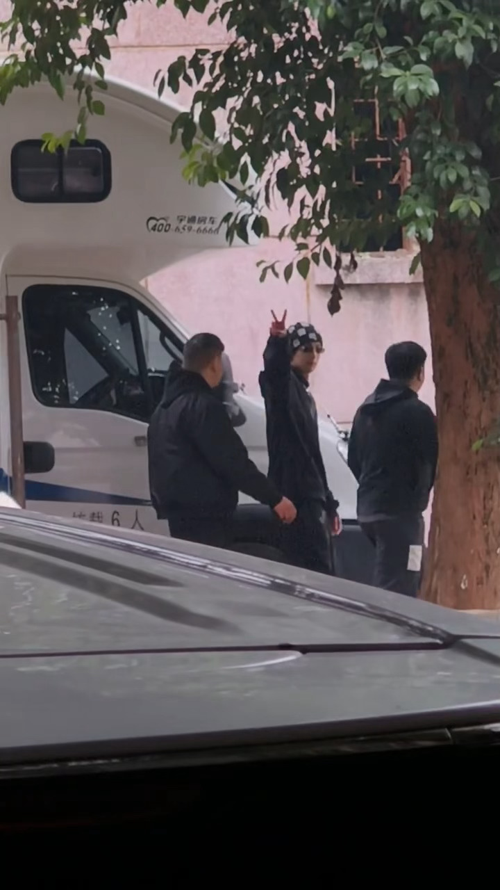 小猪哈哈哈哈哈哈哈哈（cr📕Dylan.DL 王鹤棣