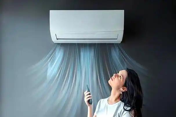 夏天吹空调留意以下四点
       温度别调太低，一般26℃左右就挺合适。要是