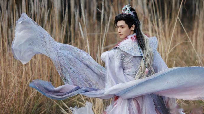 谁家男主吃可爱多长大的啊 唐俪辞这角色是吃可爱多长大的吧，流浪时凶萌得像炸毛猫猫