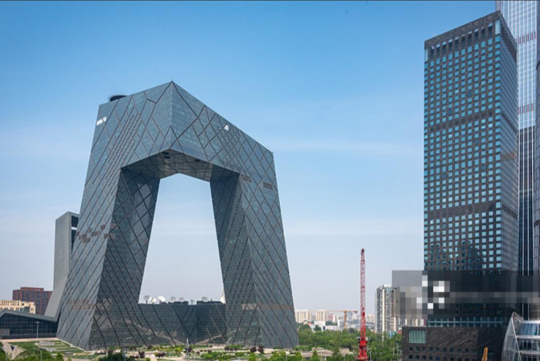央视“大裤衩”设计师库哈斯多年后承认有隐喻？


真相曝光：网上流传多年说法，其