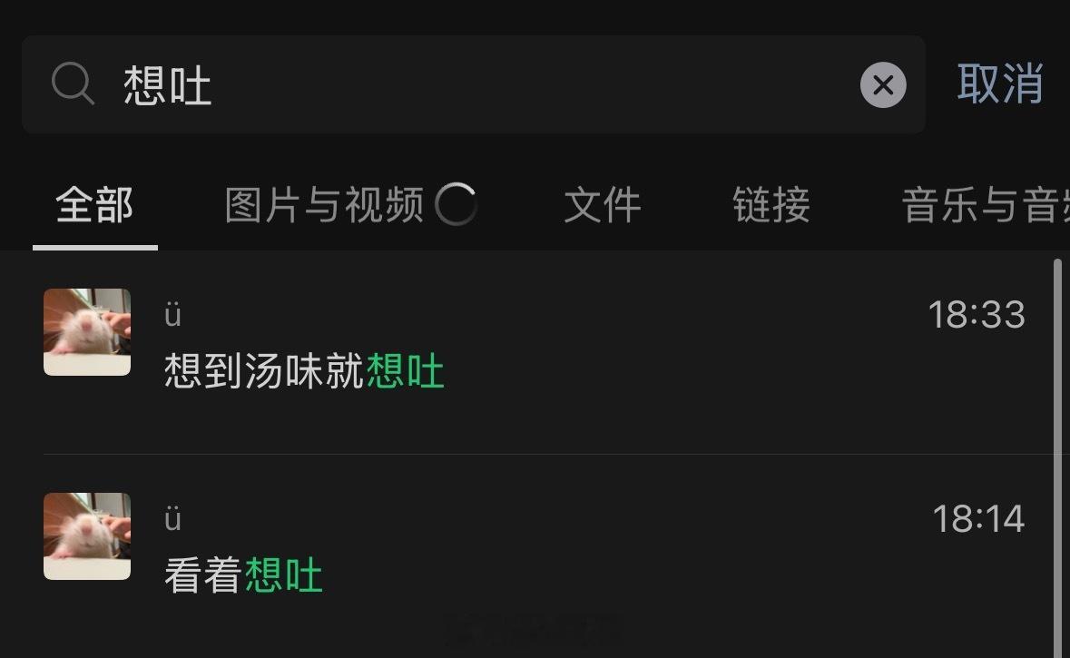 我妹想给我带吃的，我这也不想吃那也不想吃，然后她就不问我了，直接拎了一盒榴莲来找
