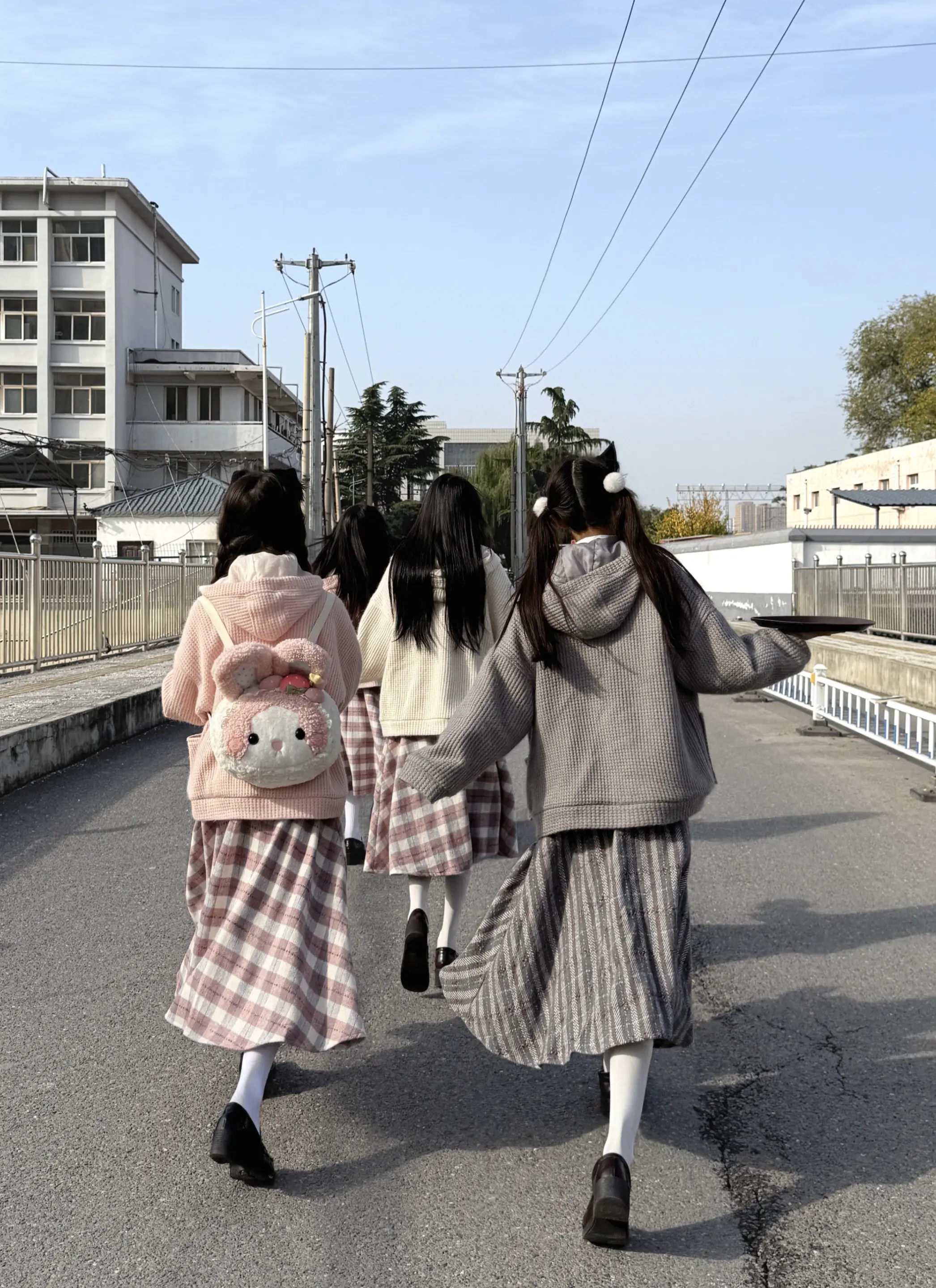 人生真是喵喵又咪咪呀。