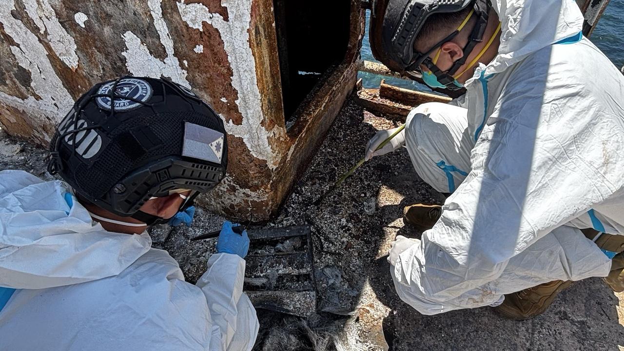 菲律宾船只起火事故仍有12人失踪
据菲律宾海岸警卫队消息，菲律宾起火船只的船长于
