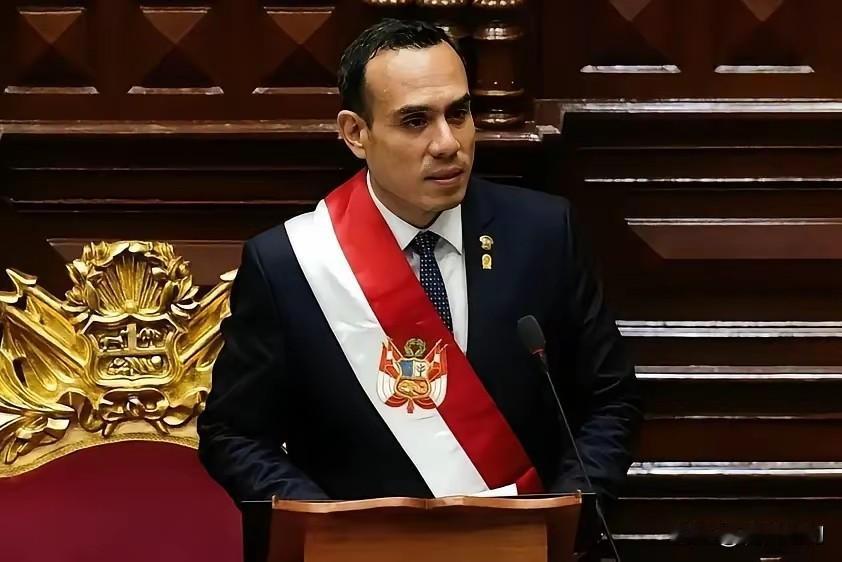 “75票赞成、24票反对、3票弃权”，秘鲁总统遭弹劾
评：又是一个危险信号来了，