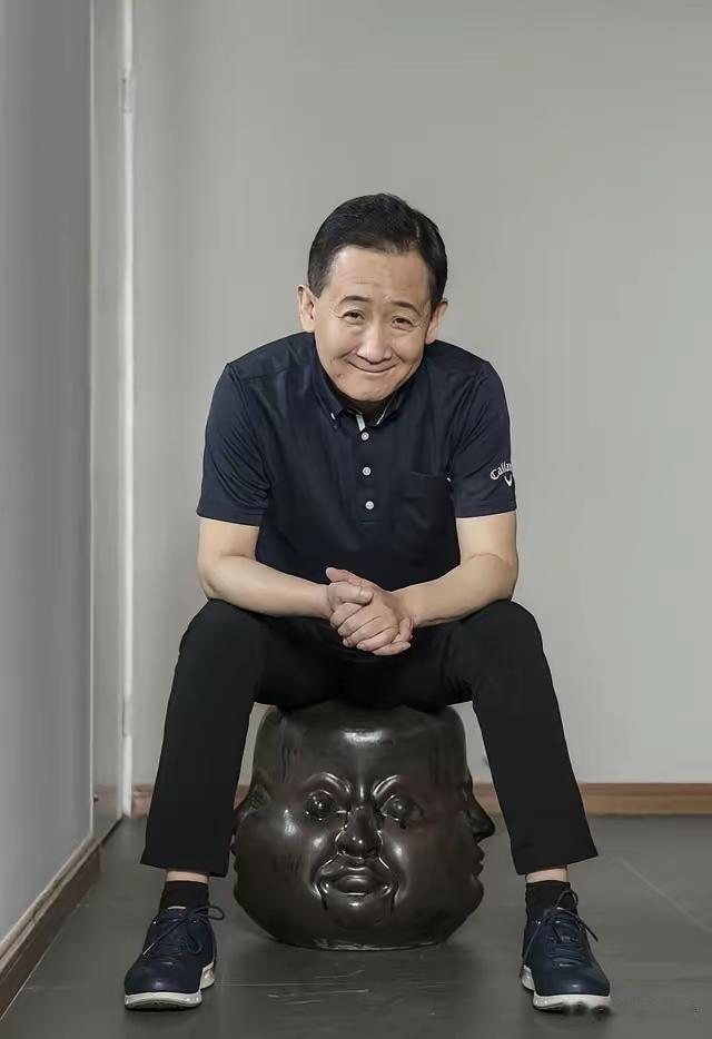 演员梁天和妻子孙凤英，辛苦培养儿子20年，2010年儿子以600多分考上北大英语