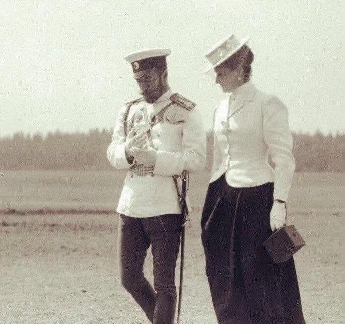 尼基与alix
尼古拉二世