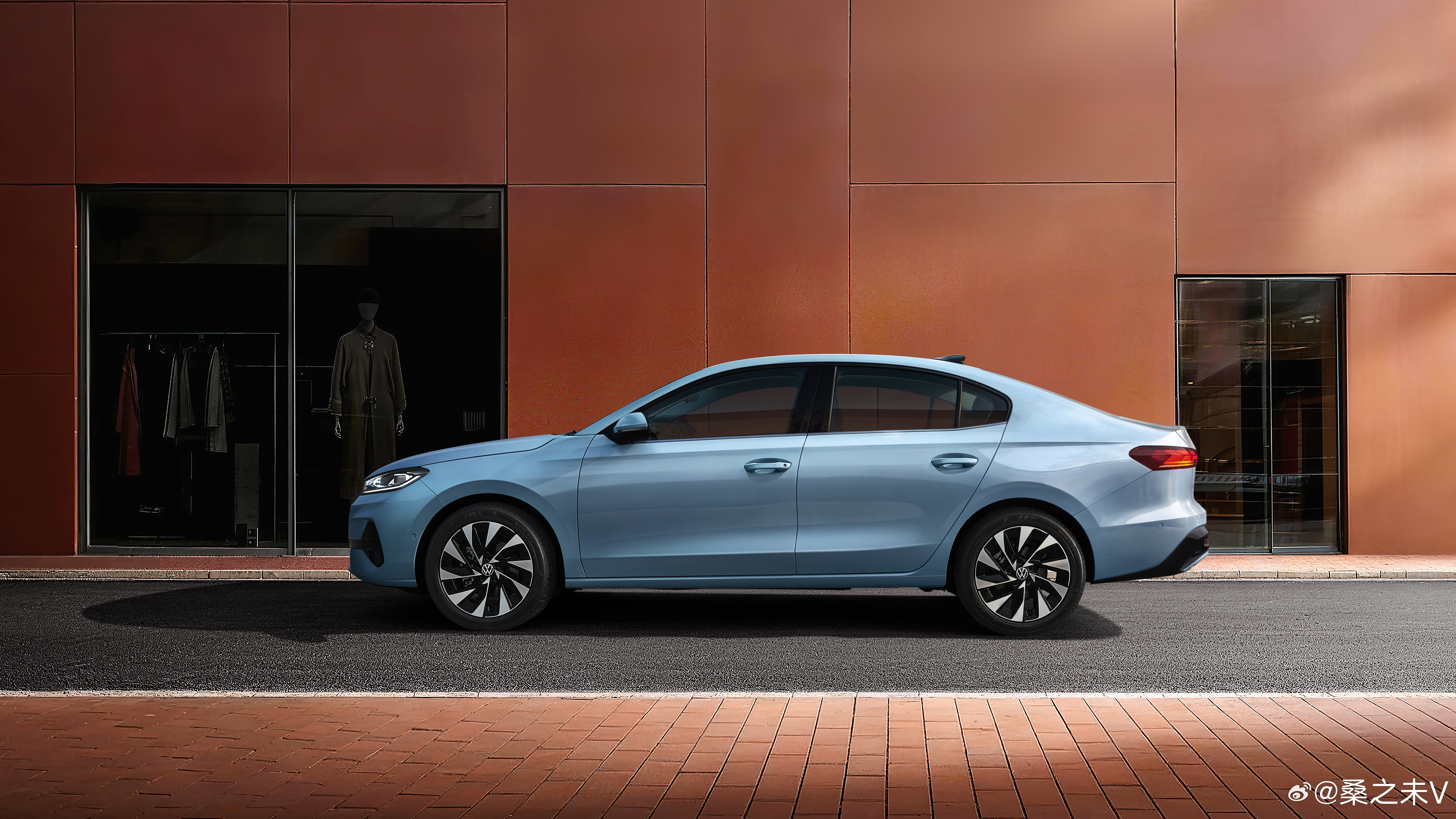 全新速腾 S 正式上市 3 月 31 日， 新车共推出 1 . 5L 时尚版、 