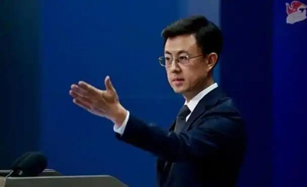 1月26日，针对特朗普威胁称，加拿大若与中国达成贸易协议，将与加拿大加征100%