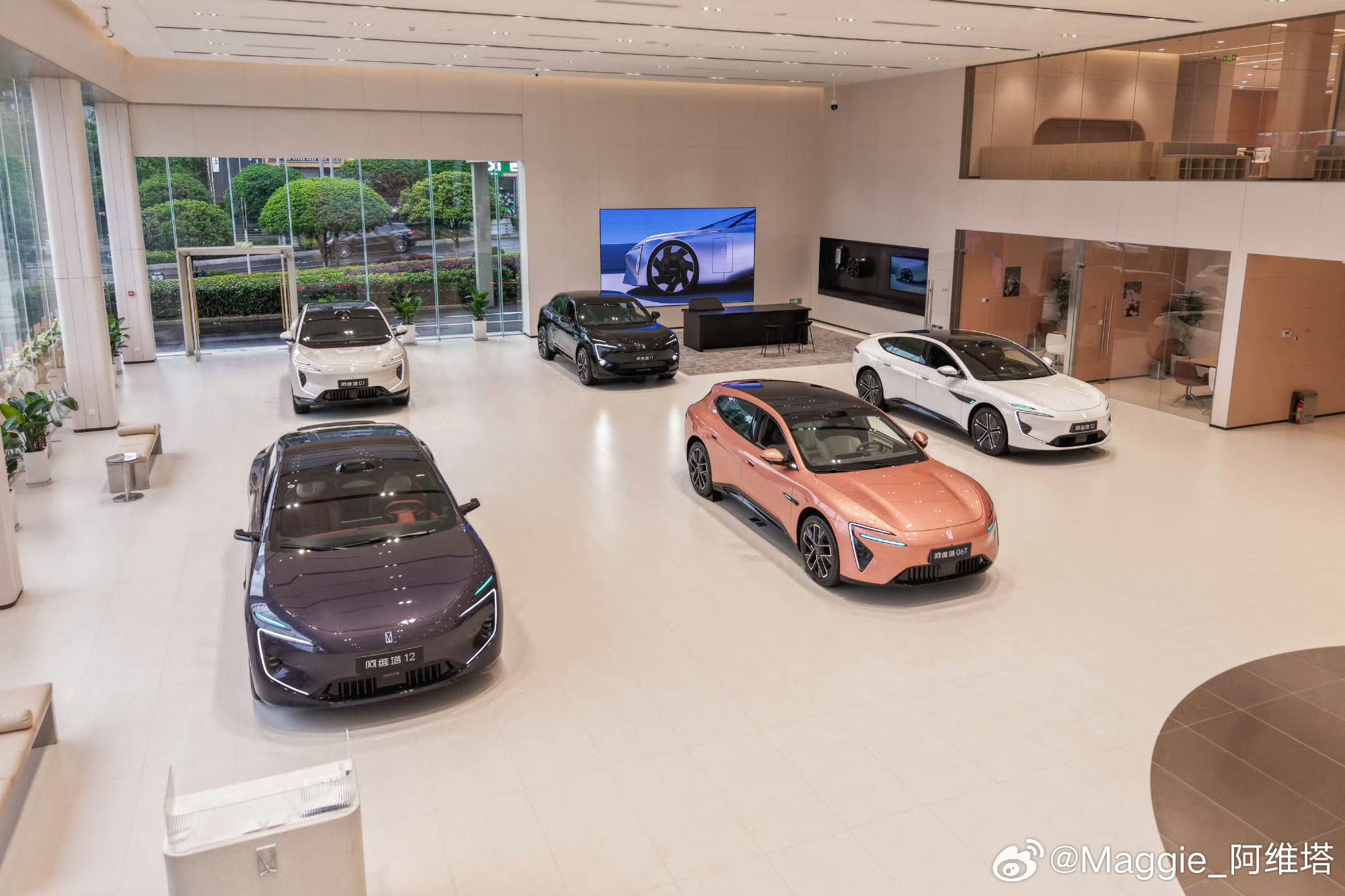 小塔全国旗舰店焕新，2026覆盖超20城单店超5000㎡美学空间，更智能更有温度