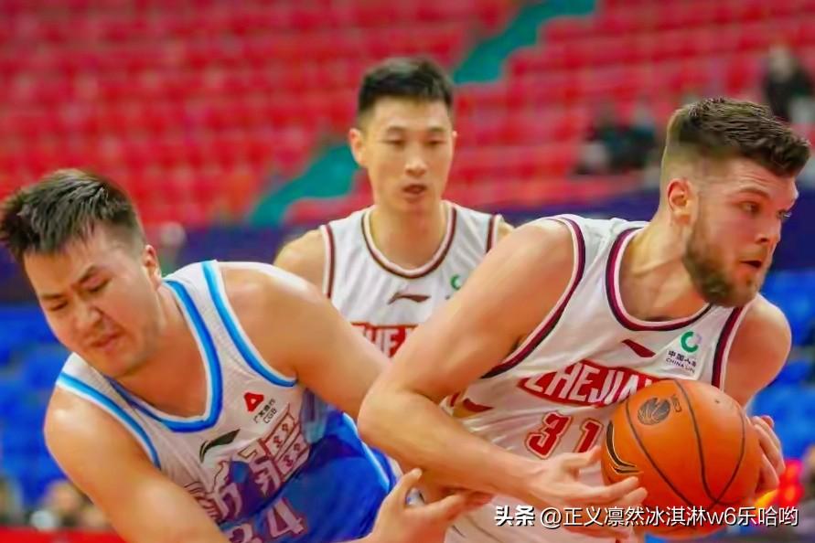 🍒吉林男篮新赛季动作挺大，先是来了波大换血，引进了10名新援，其中有7名国内球